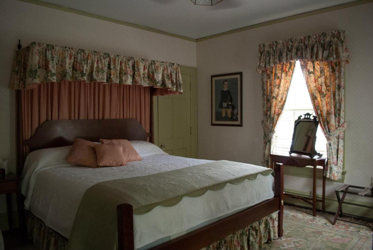 Colonial Capital B&B Williamsburg Eksteriør billede